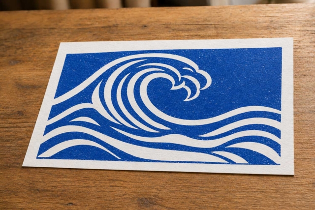 linogravure bleue sur linoleum - Matériel de linogravure : s'initier à l'impression d'estampes maison - 10doigts.fr