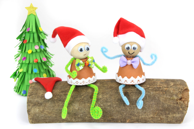 Lutins de Noël avec pots en terre cuite - Perles Bois - 10doigts.fr