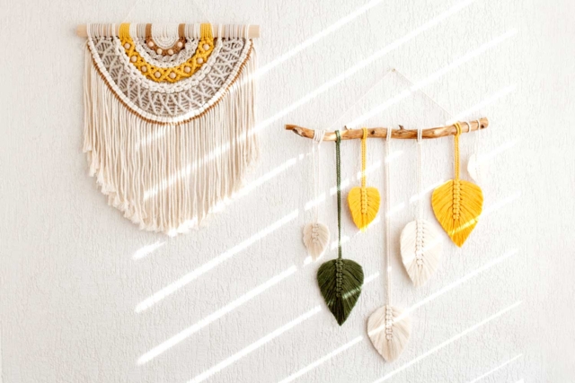 macramé avec baton de montage - Suspensions et déco murale - 10doigts.fr