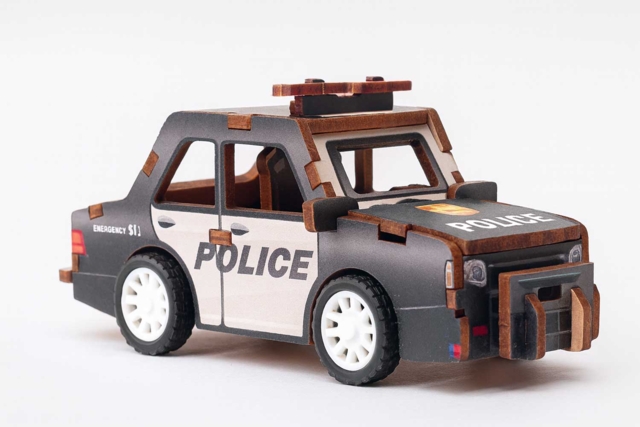Maquette voiture de Police - Maquettes en bois - 10doigts.fr