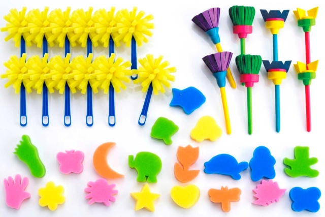 Mega lot 34 accessoires de peinture - Tampons mousse, éponges - 10doigts.fr