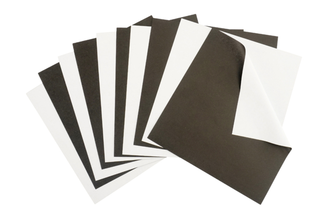 Papier origami bicolore, noir/blanc 15 x 15 cm - 100 feuilles - Papiers Origami - 10doigts.fr