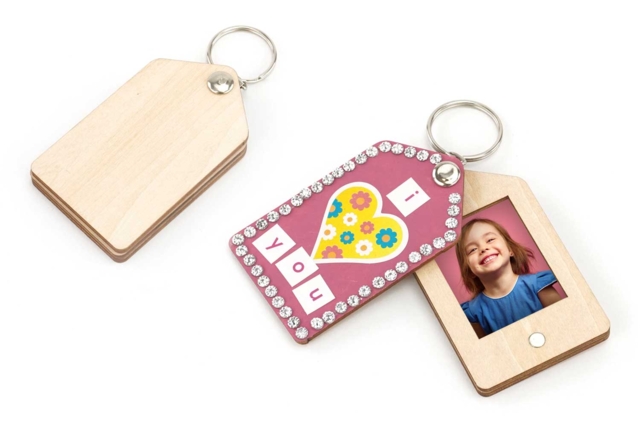 Porte clés photo d'identité en bois  - Bijoux et porte-clefs en bois - 10doigts.fr