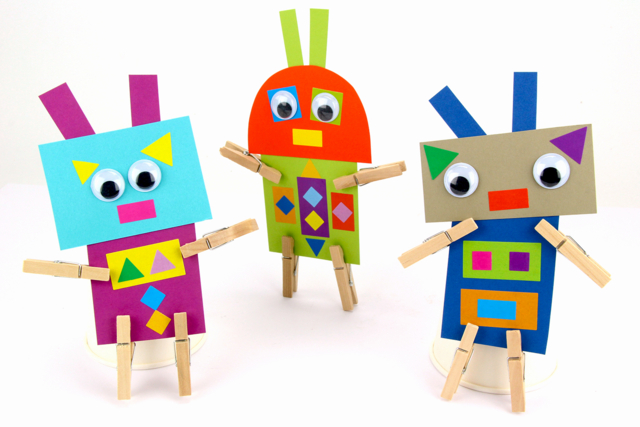 Robots rigolos en papier - Gommettes carrées pour vos activités créatives avec les enfants - 10doigts.fr