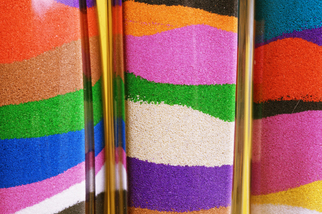 sable coloré activité enfants - Sable coloré : tout le matériel pour créer des tableaux en sable - 10doigts.fr