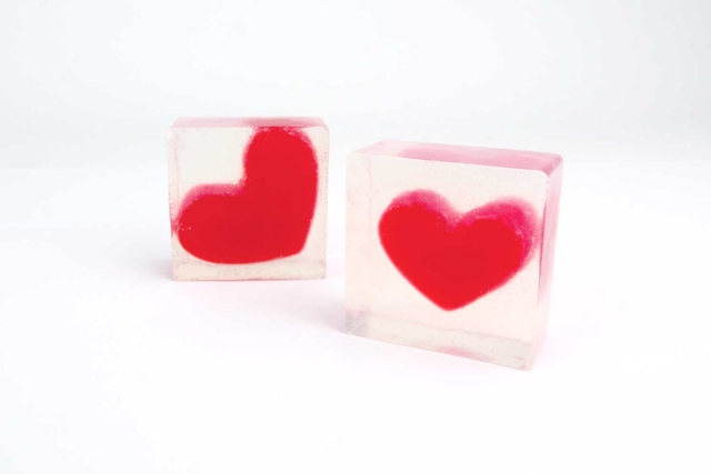 Savons coeurs - Bases de savon - 10doigts.fr
