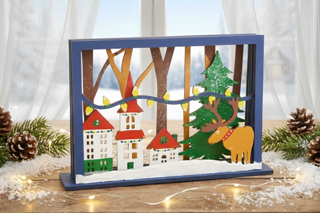 Scène en bois ciselé forme - Crèches et villages de Noël à fabriquer - 10doigts.fr