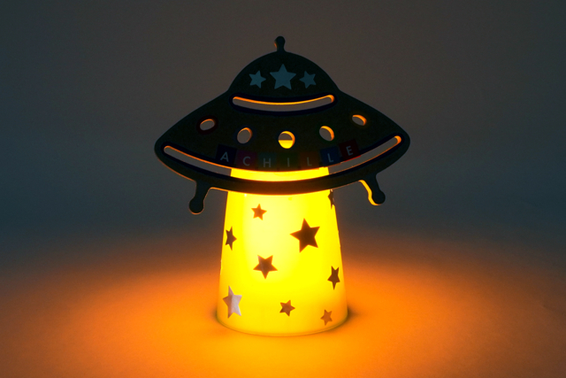 soucoupe lampe - Supports plats en bois - 10doigts.fr