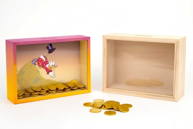 tirelire en bois avec vitrine - Objets bois pour le bureau - 10doigts.fr