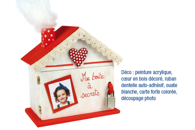 Tirelire maison en bois  - Objets bois pour la maison - 10doigts.fr
