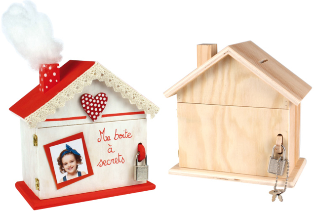 Tirelire maison en bois - Objets bois pour la maison - 10doigts.fr